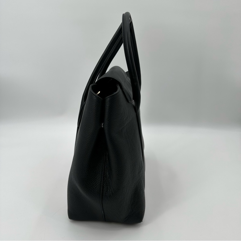 Cuyana Black Leather Trapeze Satchel - Picture 3 of 7